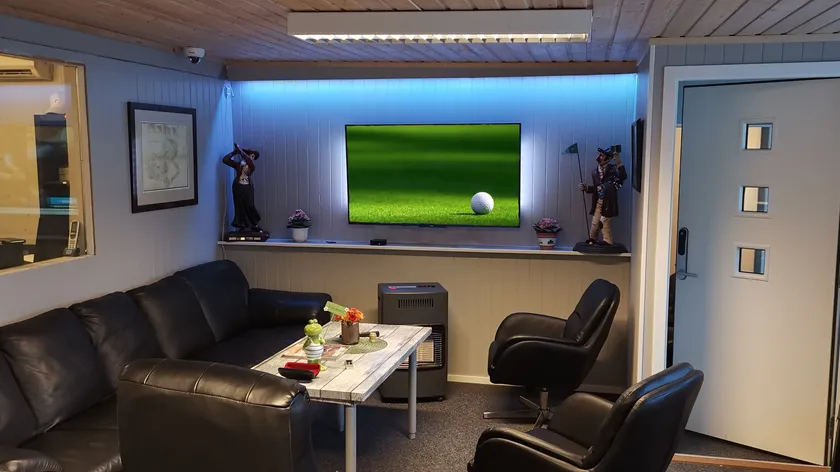 Periodevis åpne dører